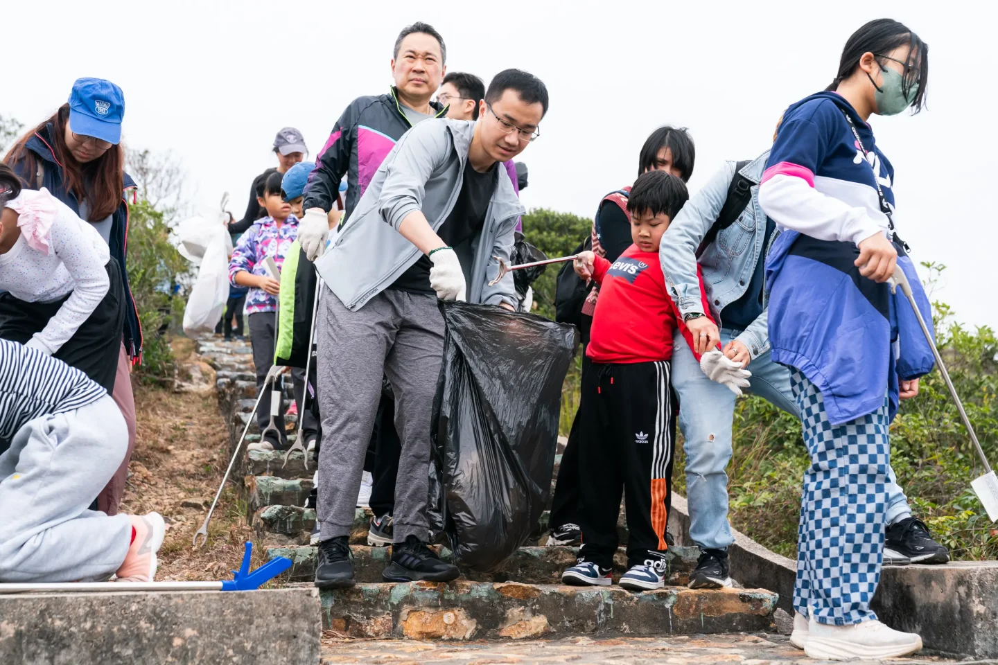 Plogging with corporate volunteers