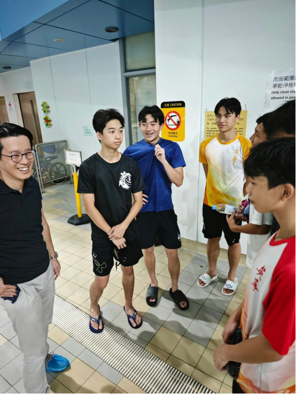 全城響應 支持方力申：英華書院