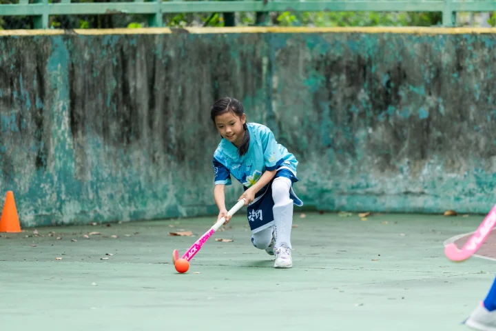 Wang Yan Yu playing Hockey