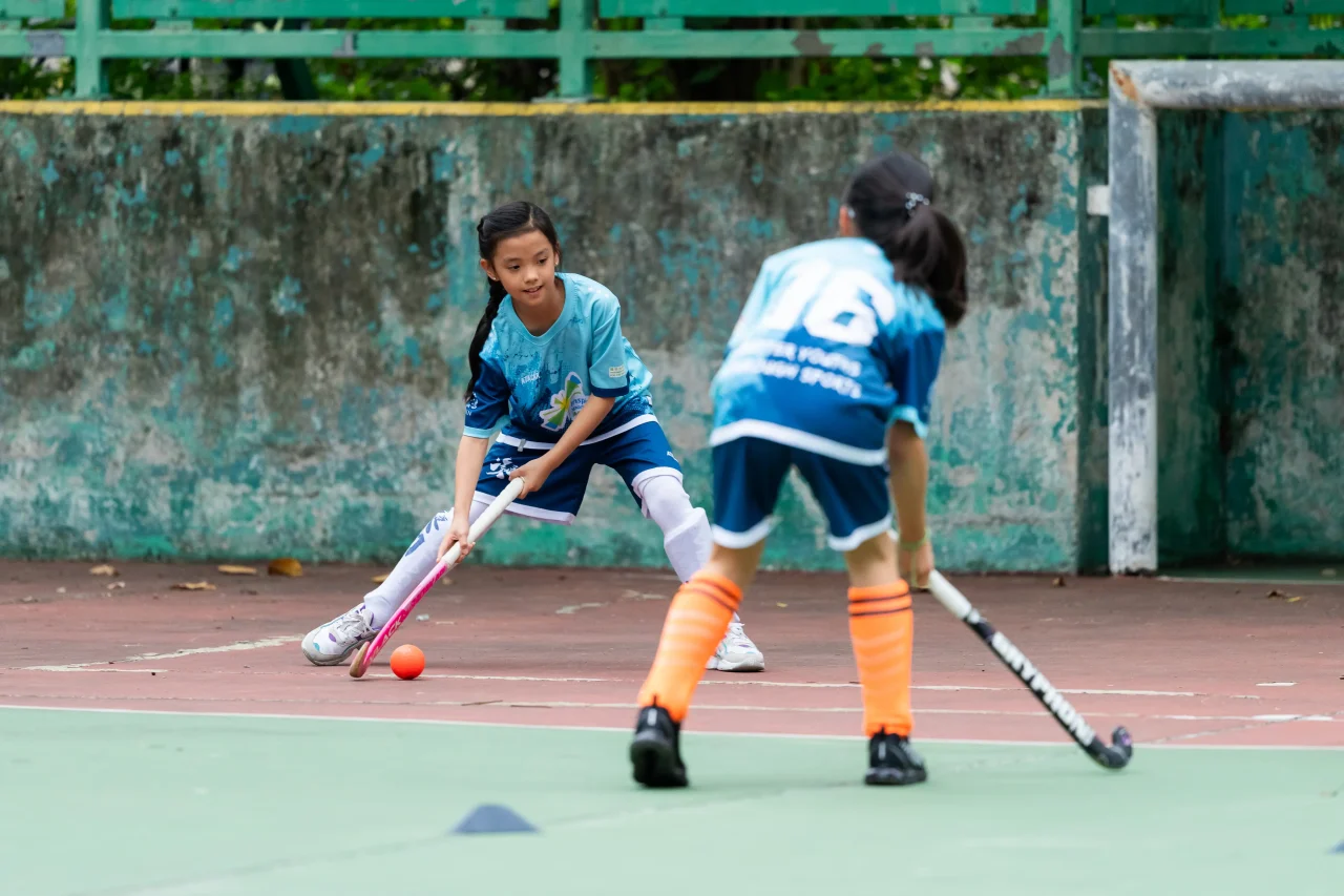 Wang Yan Yu playing Hockey